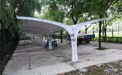 忻州怡居苑膜結(jié)構(gòu)車(chē)棚