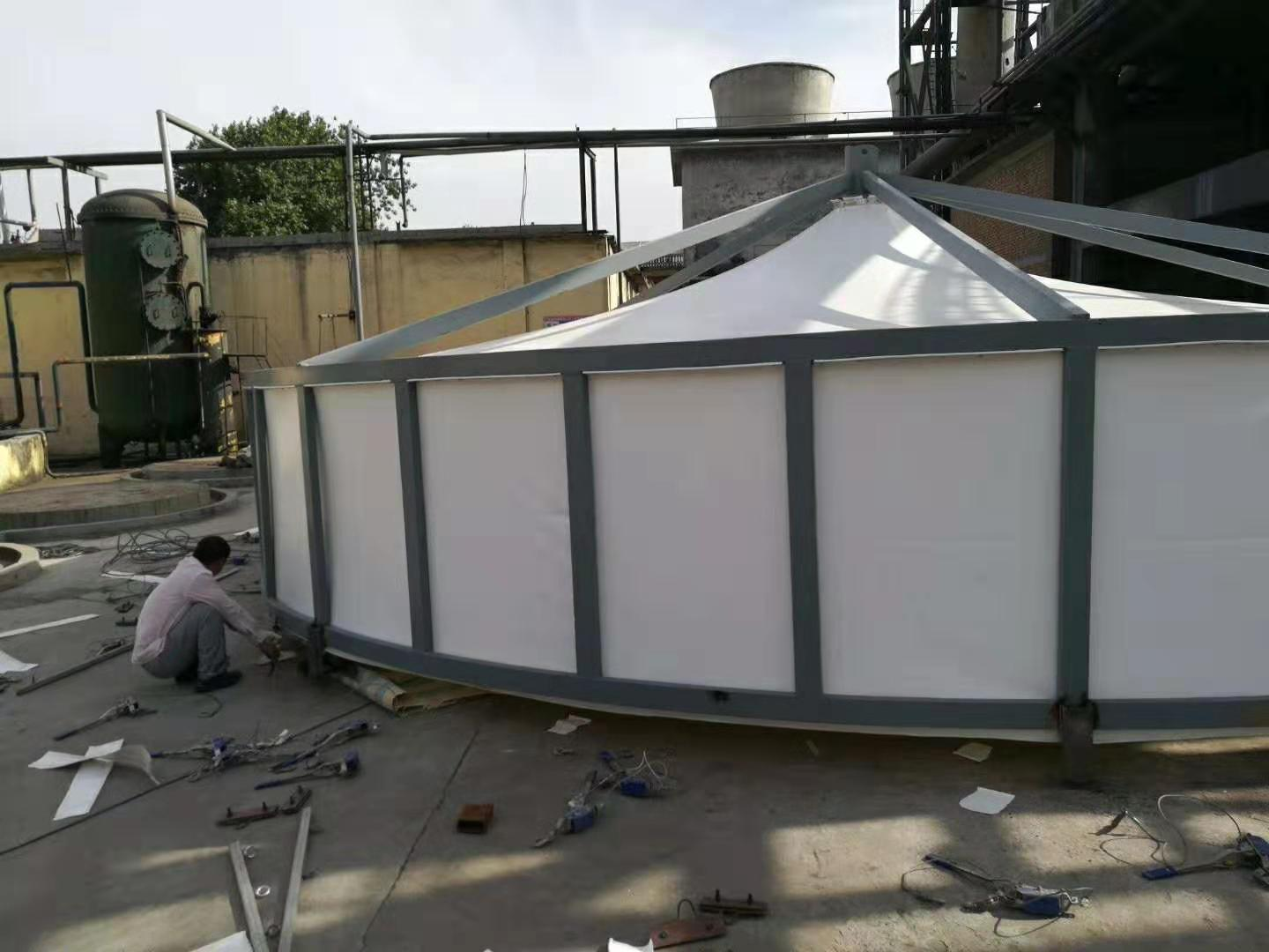 隨動(dòng)式污水池加蓋密封罩與固定式加蓋相比，有哪些特點(diǎn)