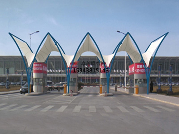 遵義高速收費站雨棚【專業(yè)廠家】景觀遮陽棚/服務(wù)區(qū)膜結(jié)構(gòu)充電站設(shè)計公司