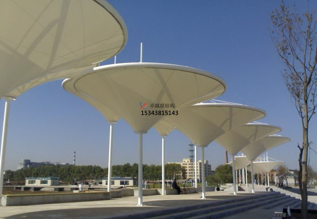 景觀膜結(jié)構(gòu)出現(xiàn)以下問題，這正常么？