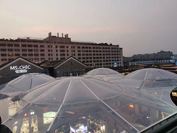 ETFE膜結(jié)構(gòu)材料的種類有哪些？如何選購適合自己的ETFE膜結(jié)構(gòu)？