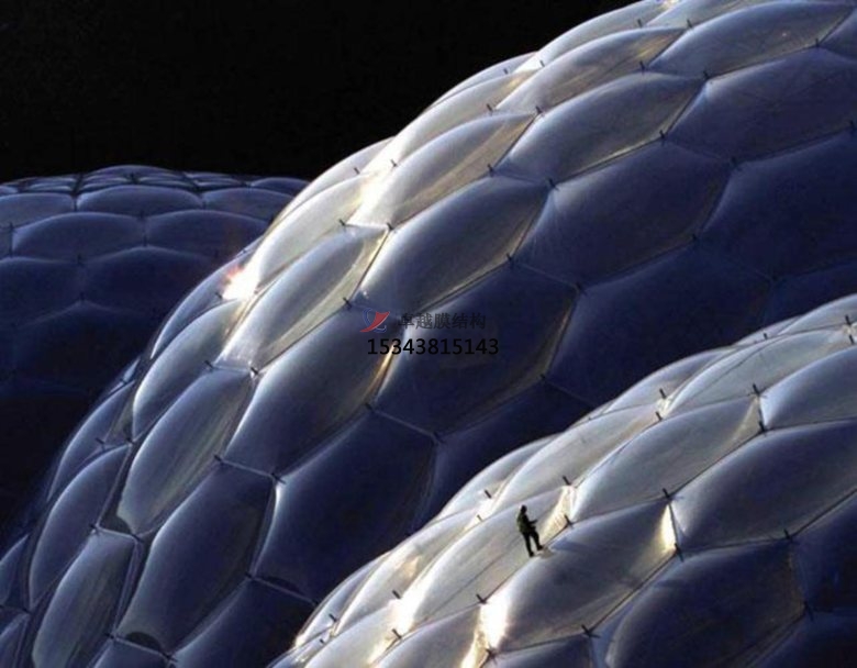 ETFE膜結(jié)構(gòu)施工過程講解