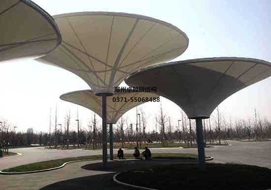 商丘張拉膜籃球場遮陽棚生產(chǎn)廠家設計施工【商丘學院張拉膜籃球場遮陽棚】等項目